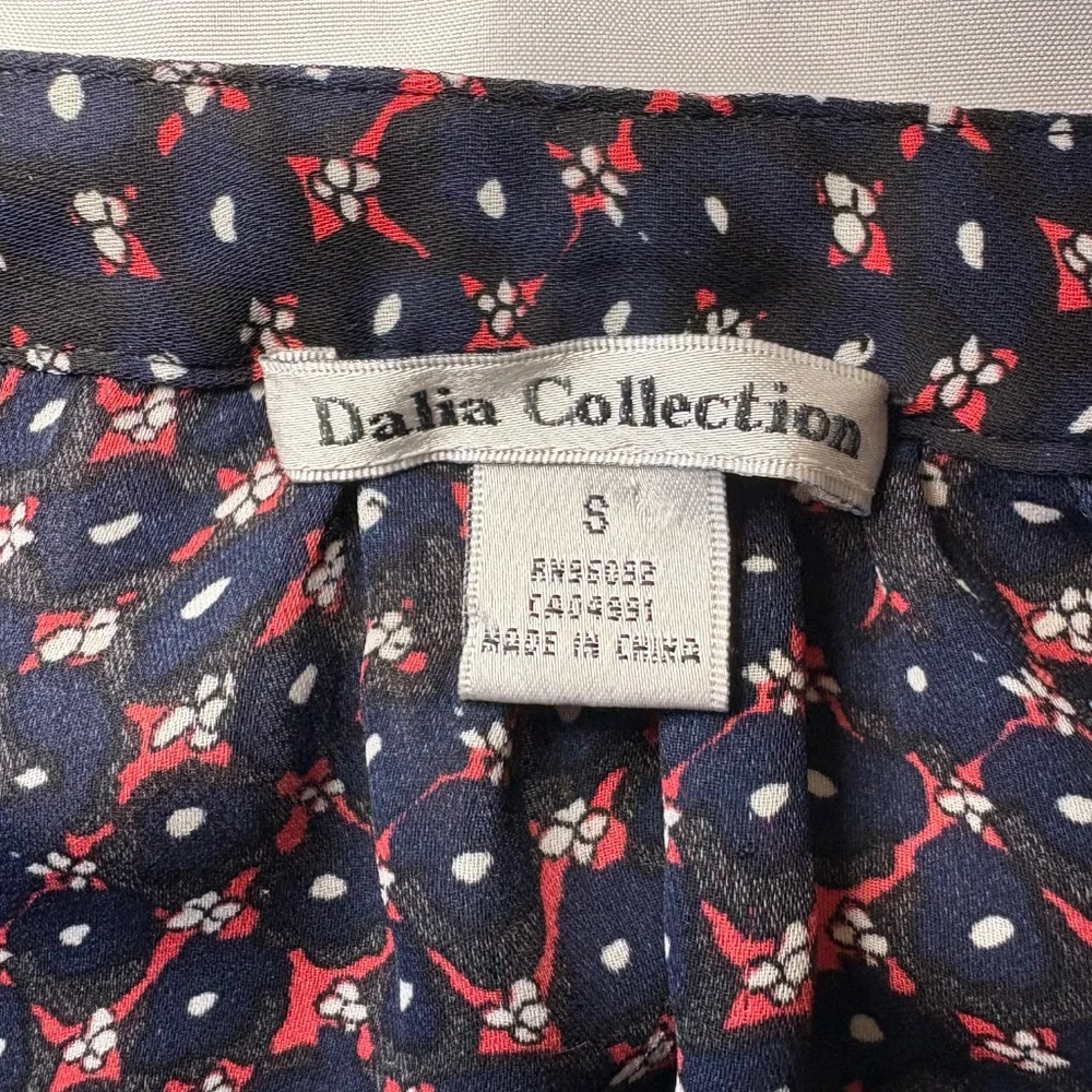 Dalia Collection Floral Print Blouse Size Small - Picture 6 of 6